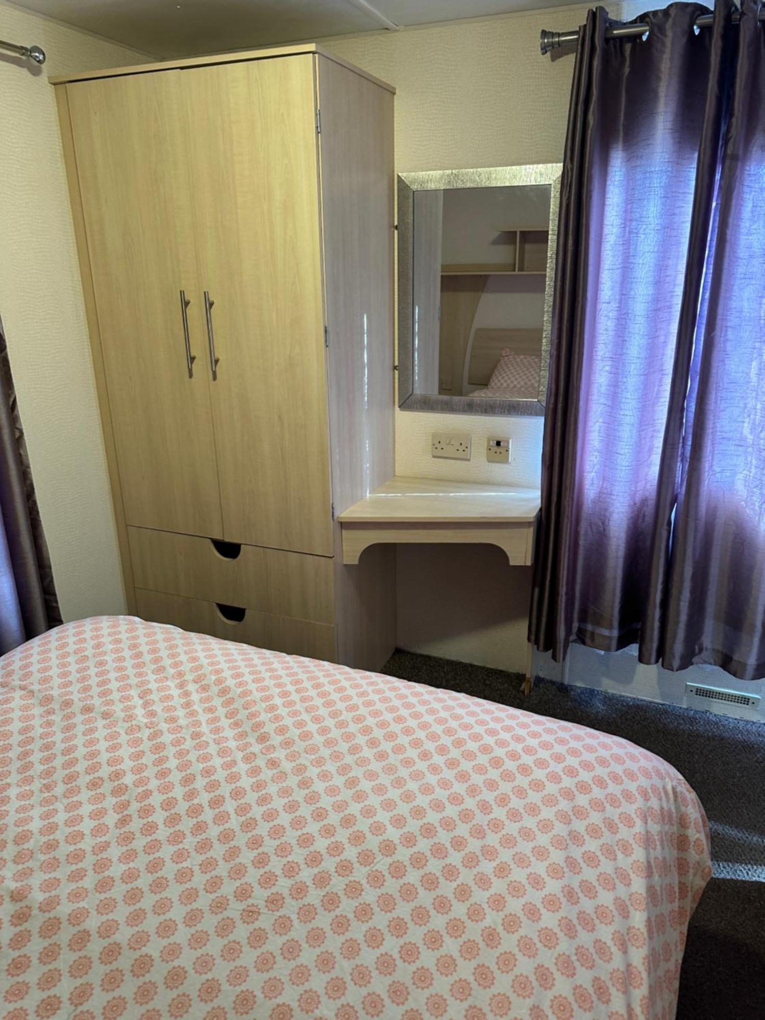 3 Bedroom Caravan At The Grange Holiday Park, Chapel Road Ingoldmells Addlethorpe Bagian luar foto